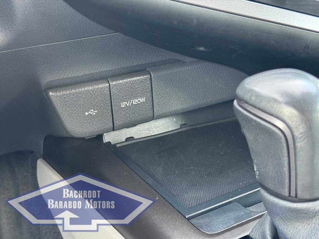 Used 2024 Toyota Camry SE image 16