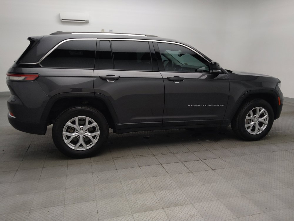 Used 2023 Jeep Grand Cherokee Limited RWD image 10