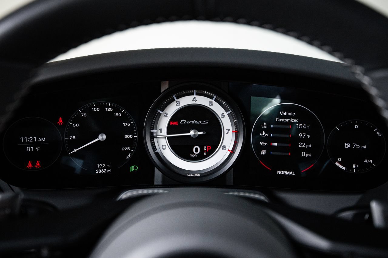 Certified 2024 Porsche 911 Turbo S AWD/4WD image 15