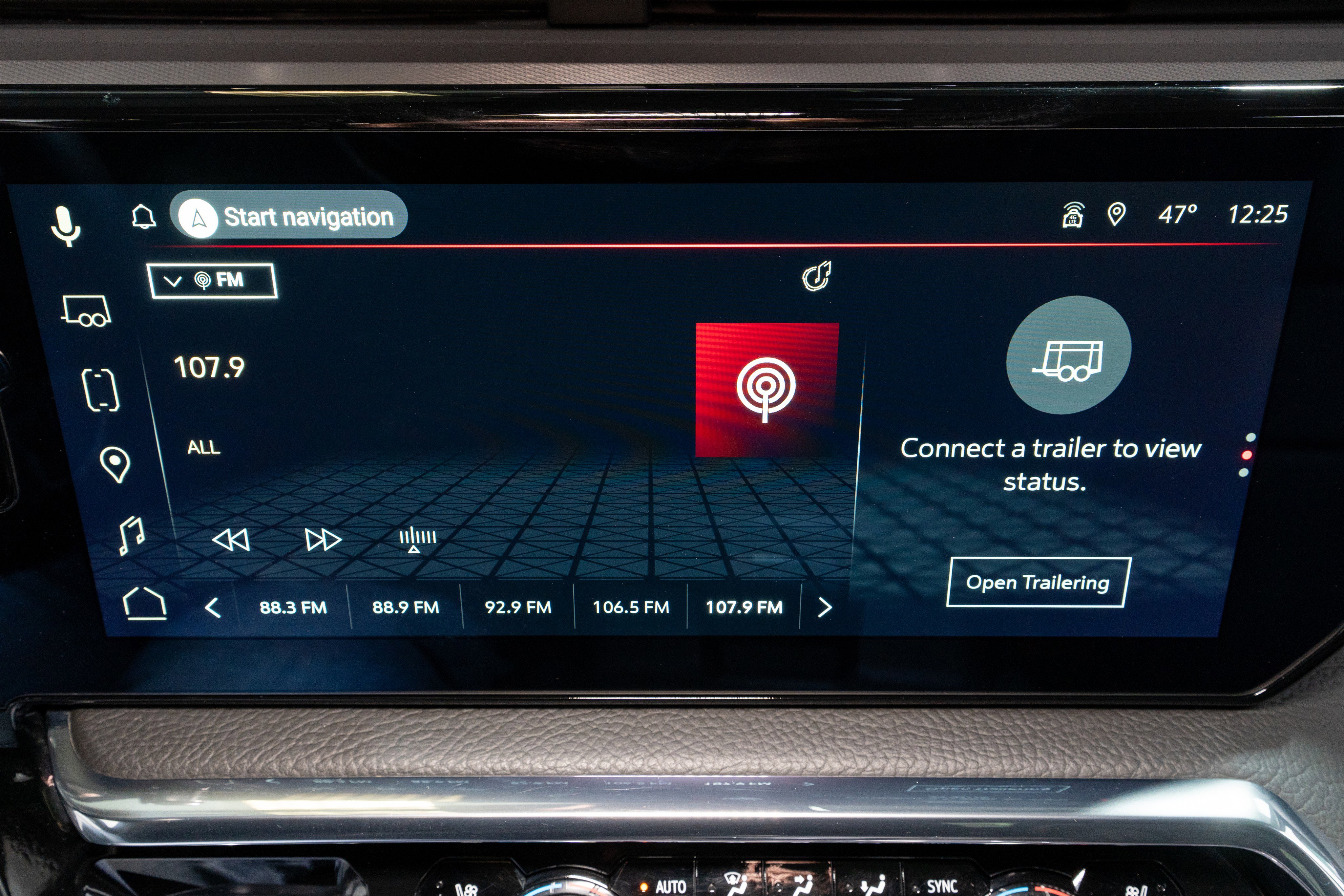 Used 2024 GMC Sierra 2500 Denali w/ Denali Reserve Package image 26