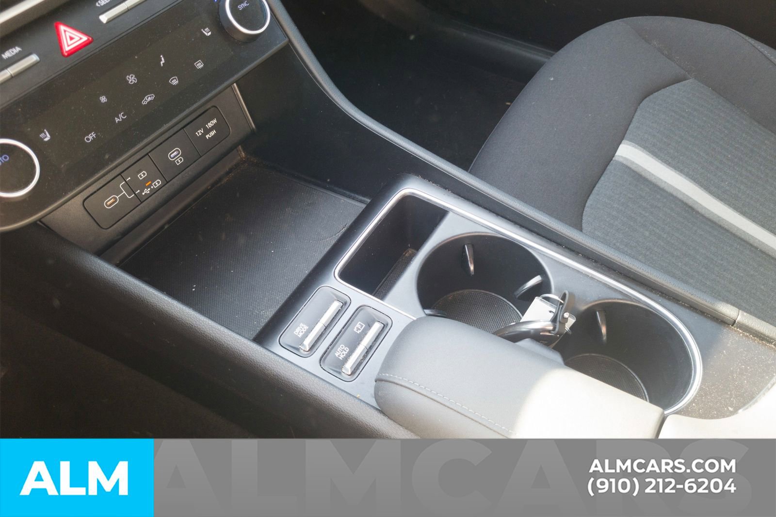 Used 2025 Hyundai Sonata SEL FWD image 10