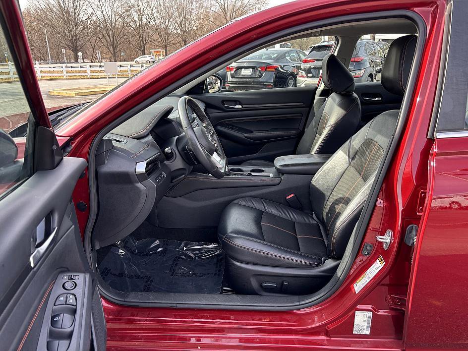 Certified 2022 Nissan Altima 2.5 SR image 15