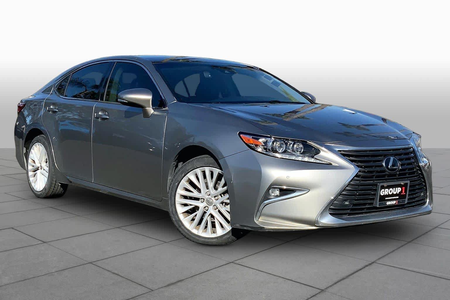 Used 2017 Lexus ES 350 FWD image 2