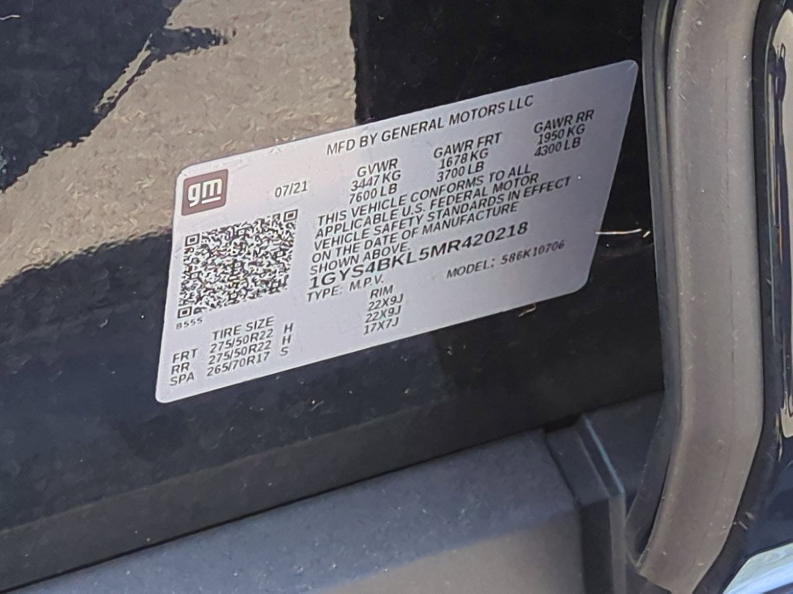 Used 2021 Cadillac Escalade Premium Luxury image 36