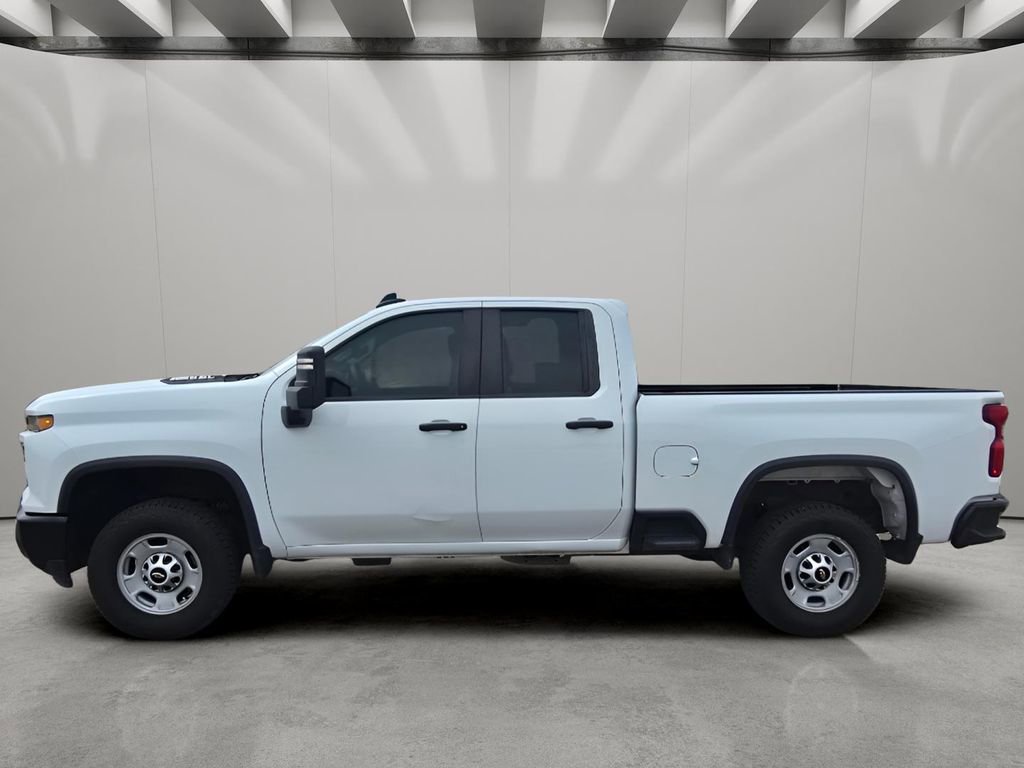 Used 2024 Chevrolet Silverado 2500 W/T w/ WT Fleet Convenience Package image 2
