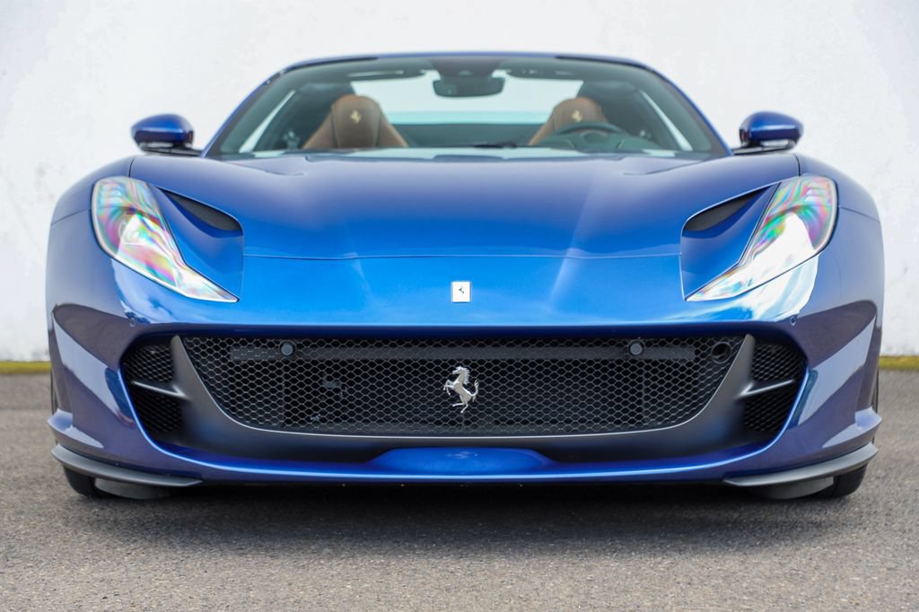 Used 2021 Ferrari 812 GTS RWD image 18