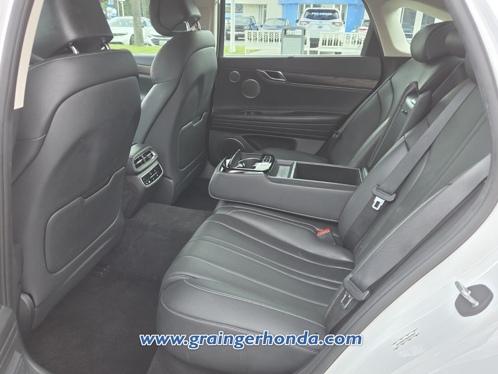 Used 2022 Genesis G80 2.5T w/ Advanced Package AWD/4WD image 11