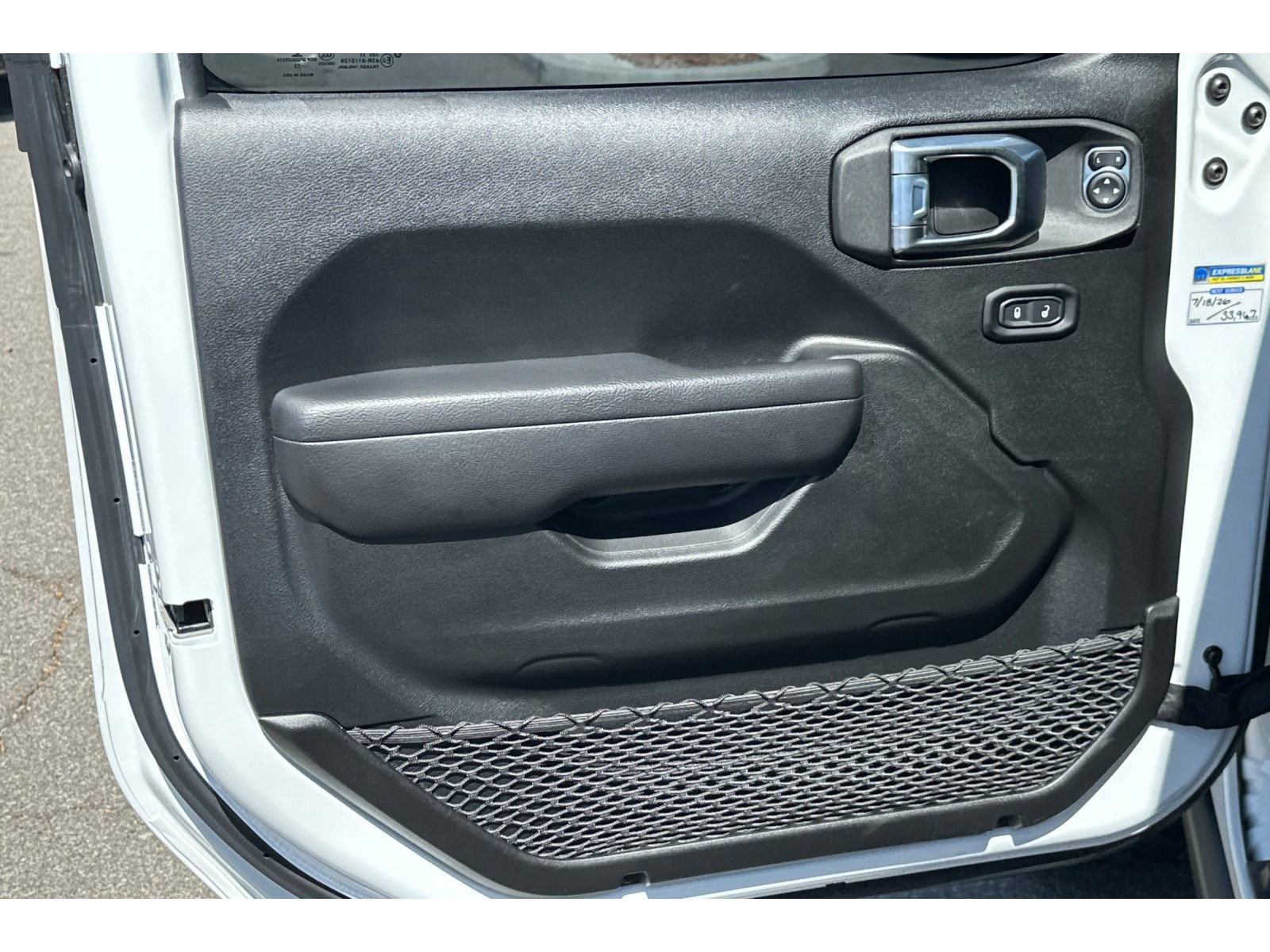 Used 2022 Jeep Gladiator Sport AWD/4WD image 11