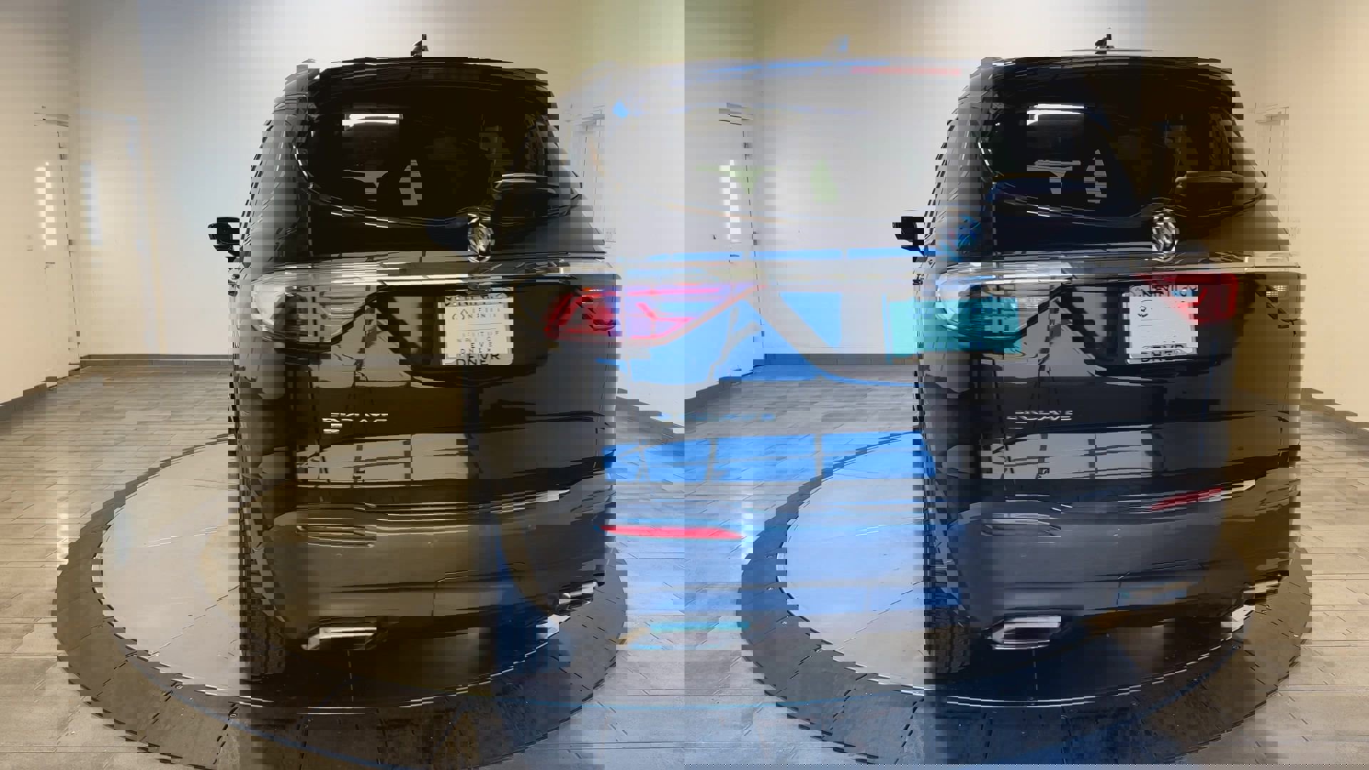 Used 2024 Buick Enclave Premium image 7