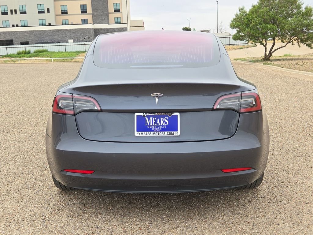 Used 2018 Tesla Model 3 Long Range RWD image 4