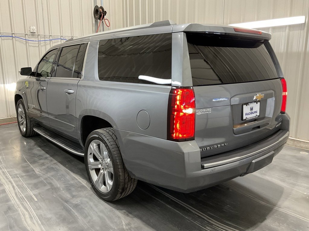 Used 2020 Chevrolet Suburban Premier image 22