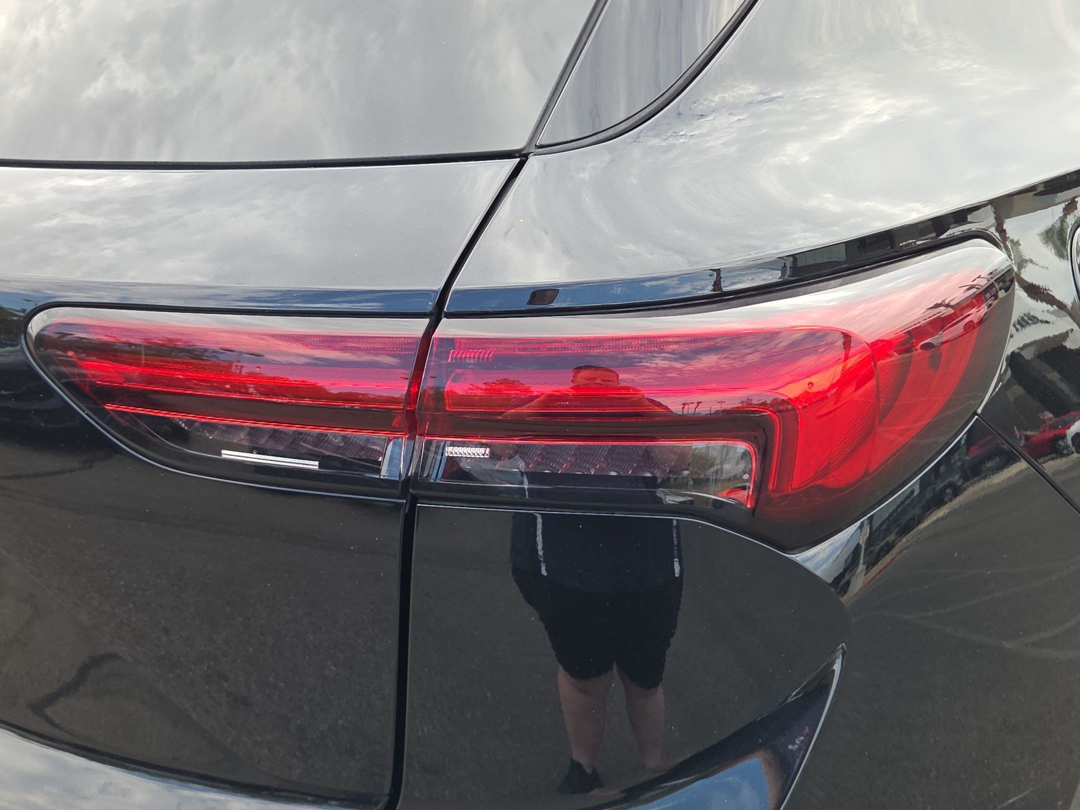 Certified 2022 Buick Envision Preferred FWD image 11