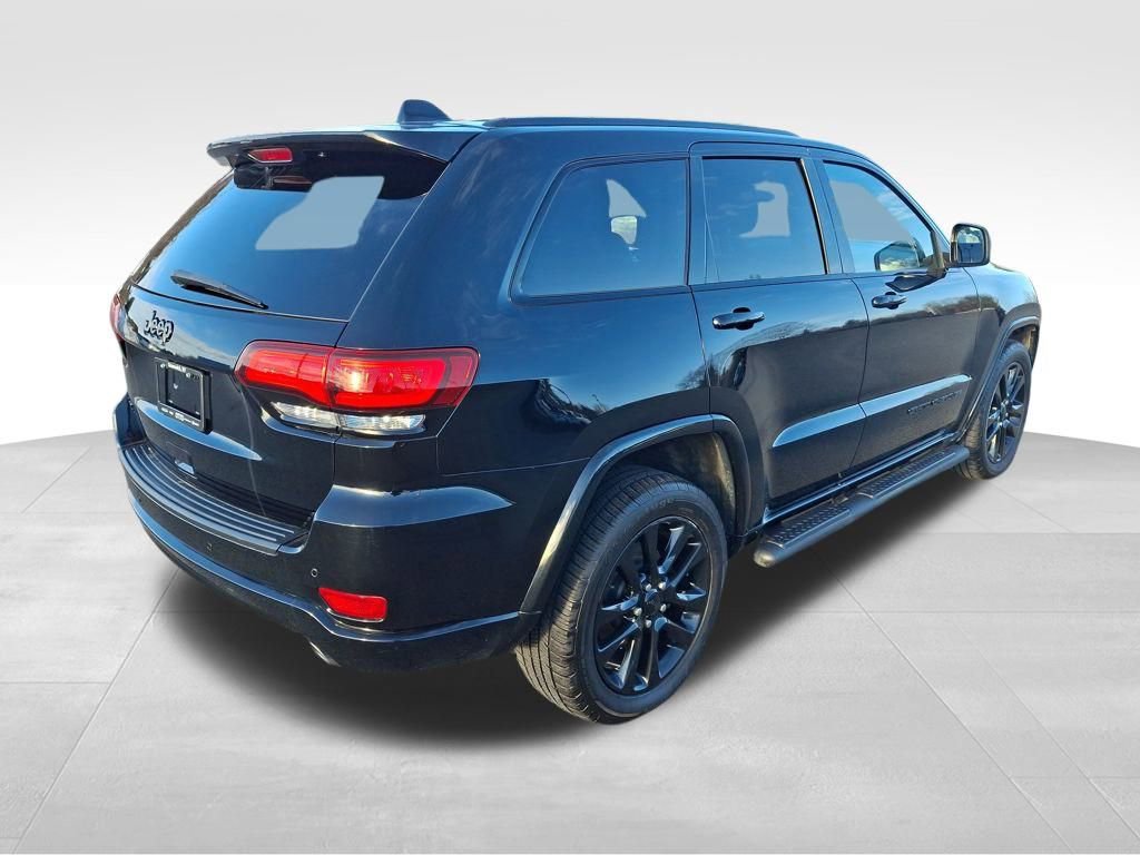 Used 2019 Jeep Grand Cherokee Altitude image 7