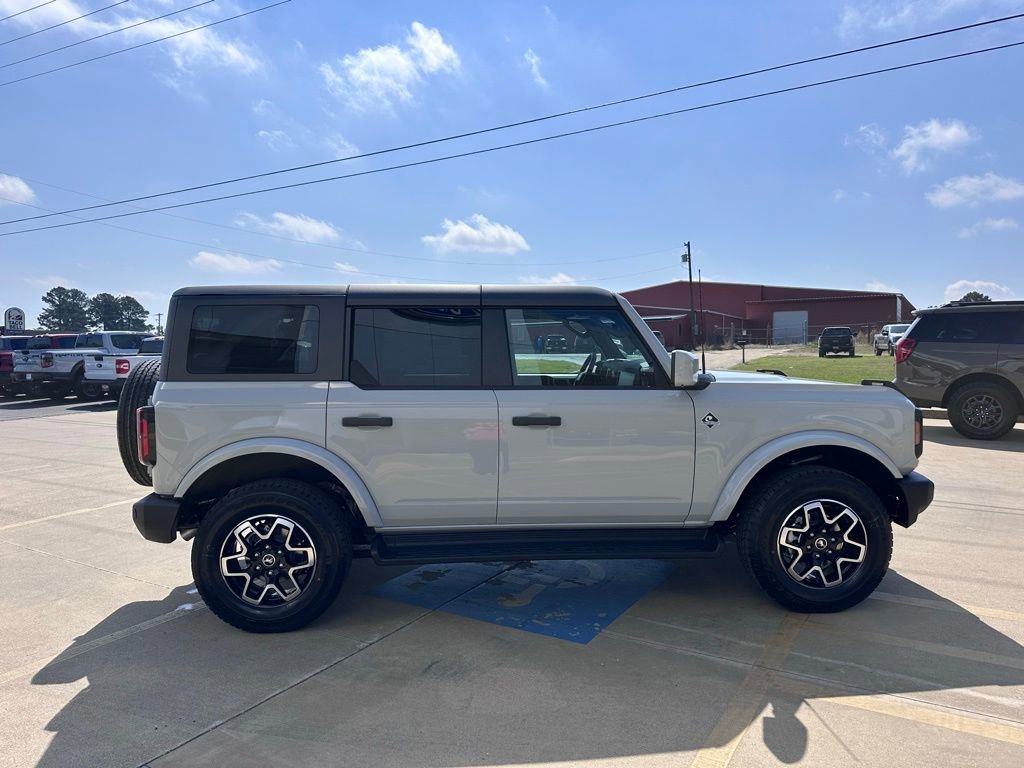 New 2026 Ford Bronco Outer Banks image 5