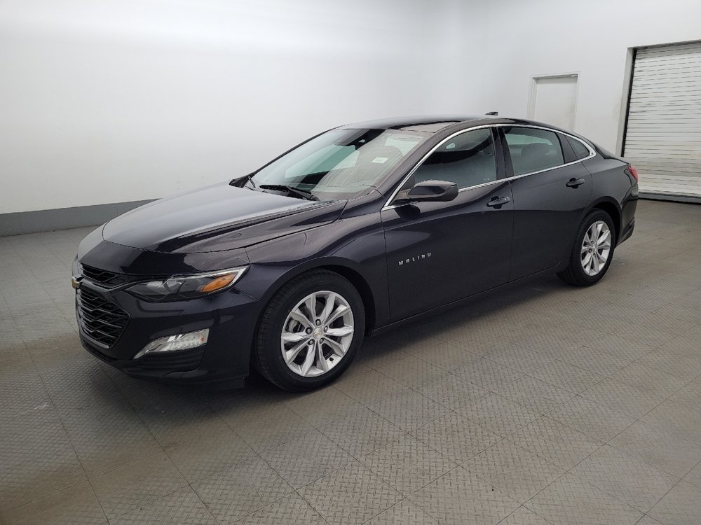 Used 2023 Chevrolet Malibu LT FWD image 2