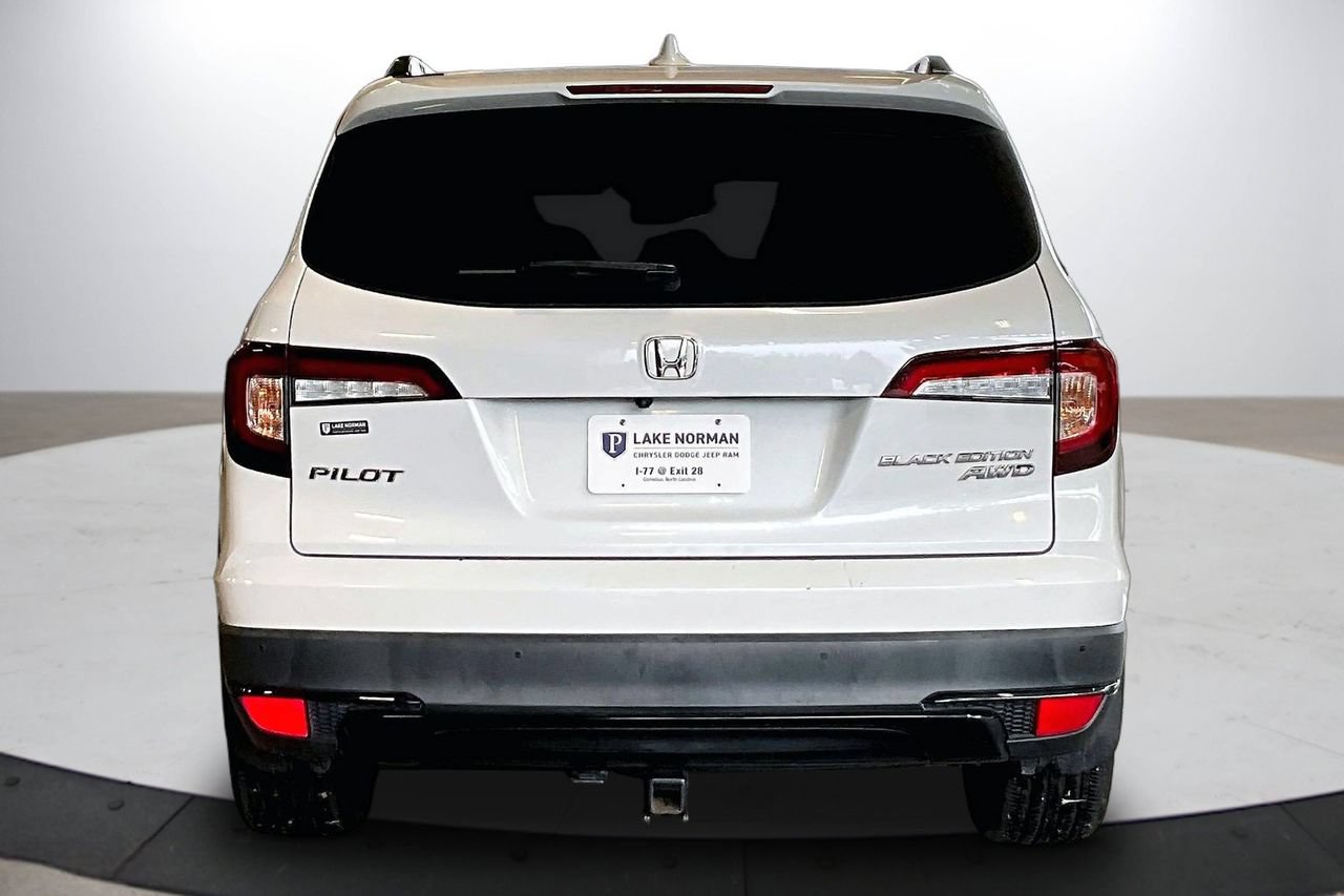Used 2022 Honda Pilot Black Edition image 8