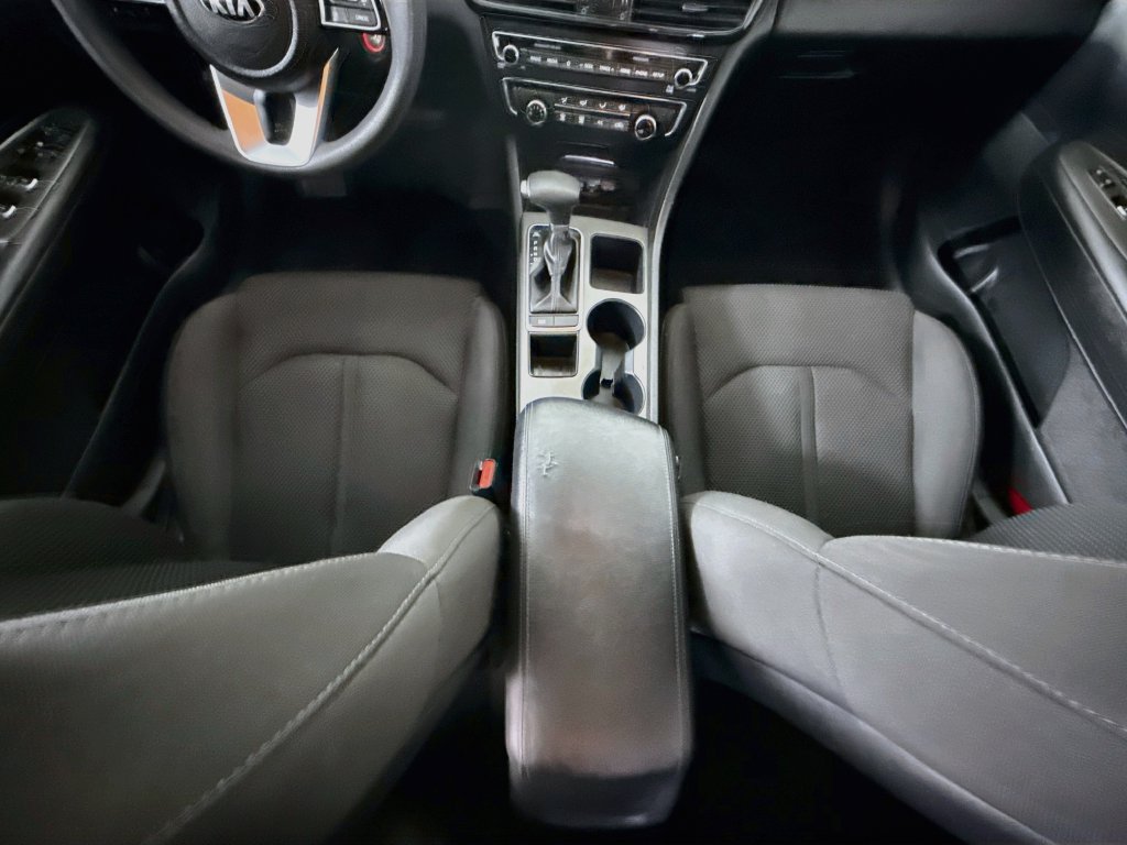 Used 2019 Kia Optima LX FWD image 16