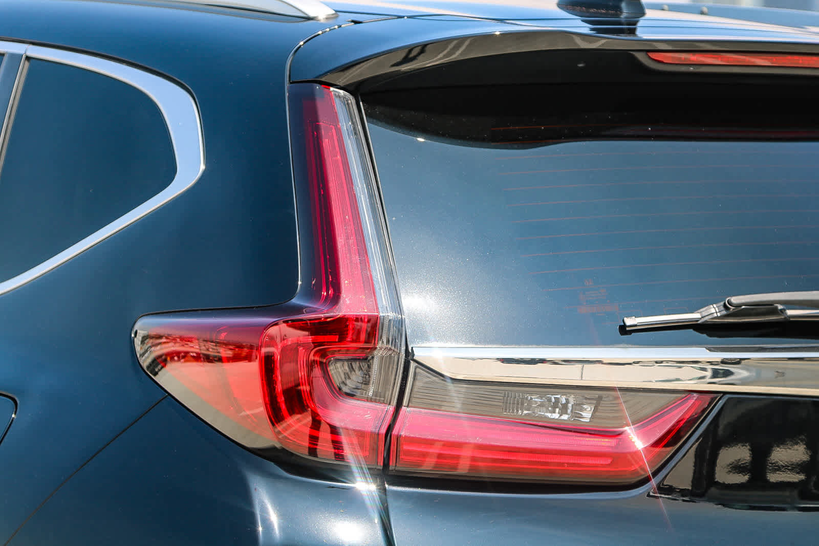 Used 2021 Honda CR-V Touring image 9