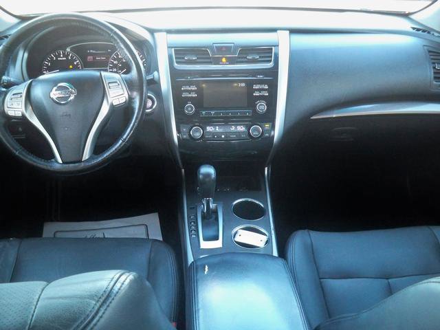 Used 2014 Nissan Altima 2.5 SL w/ Moonroof Package image 6