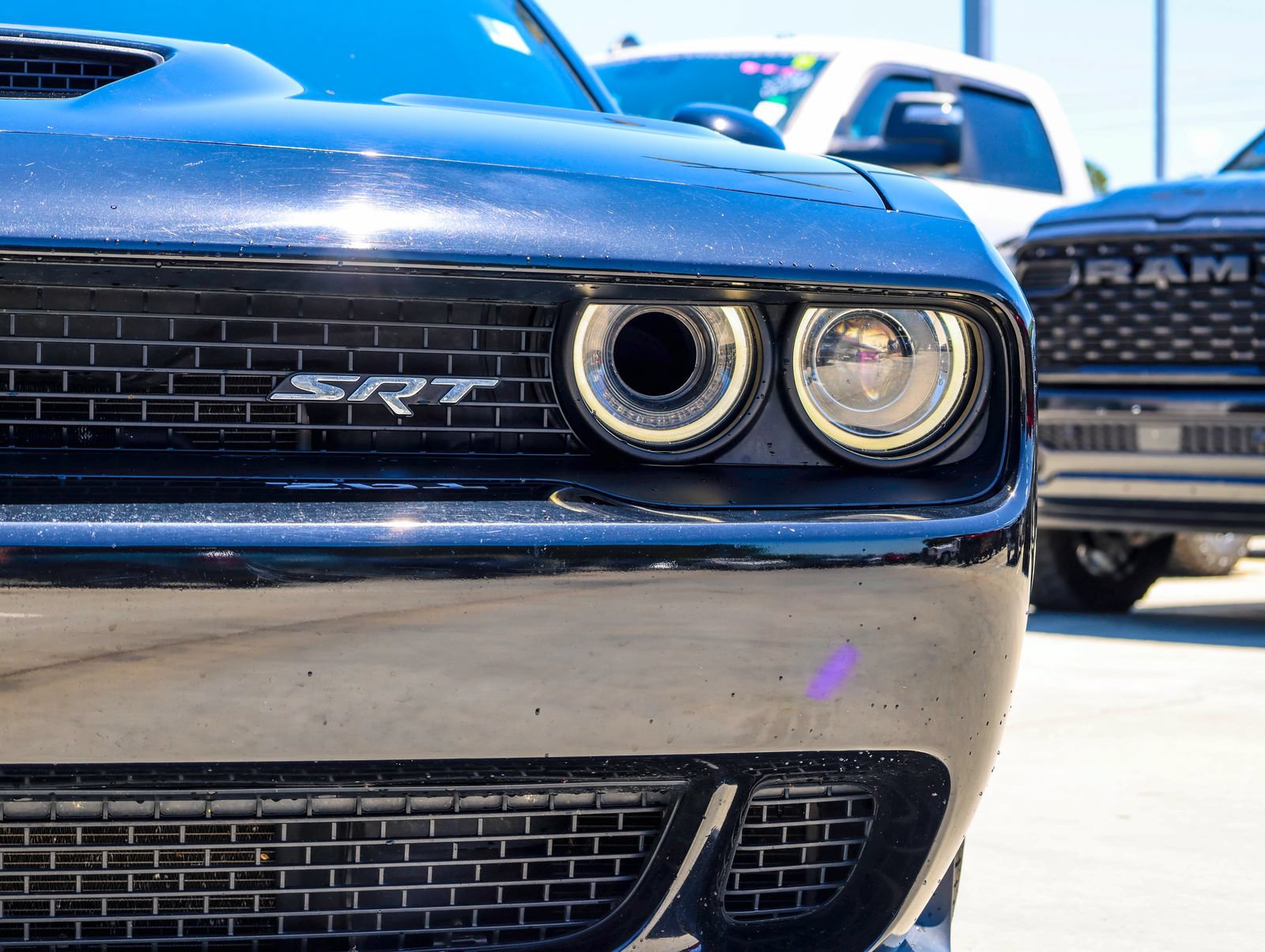 Used 2015 Dodge Challenger SRT Hellcat RWD image 5
