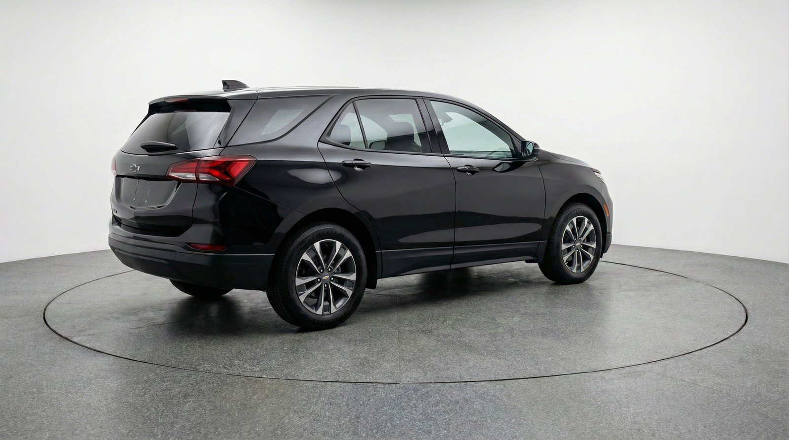 Used 2025 Chevrolet Equinox LT FWD image 9