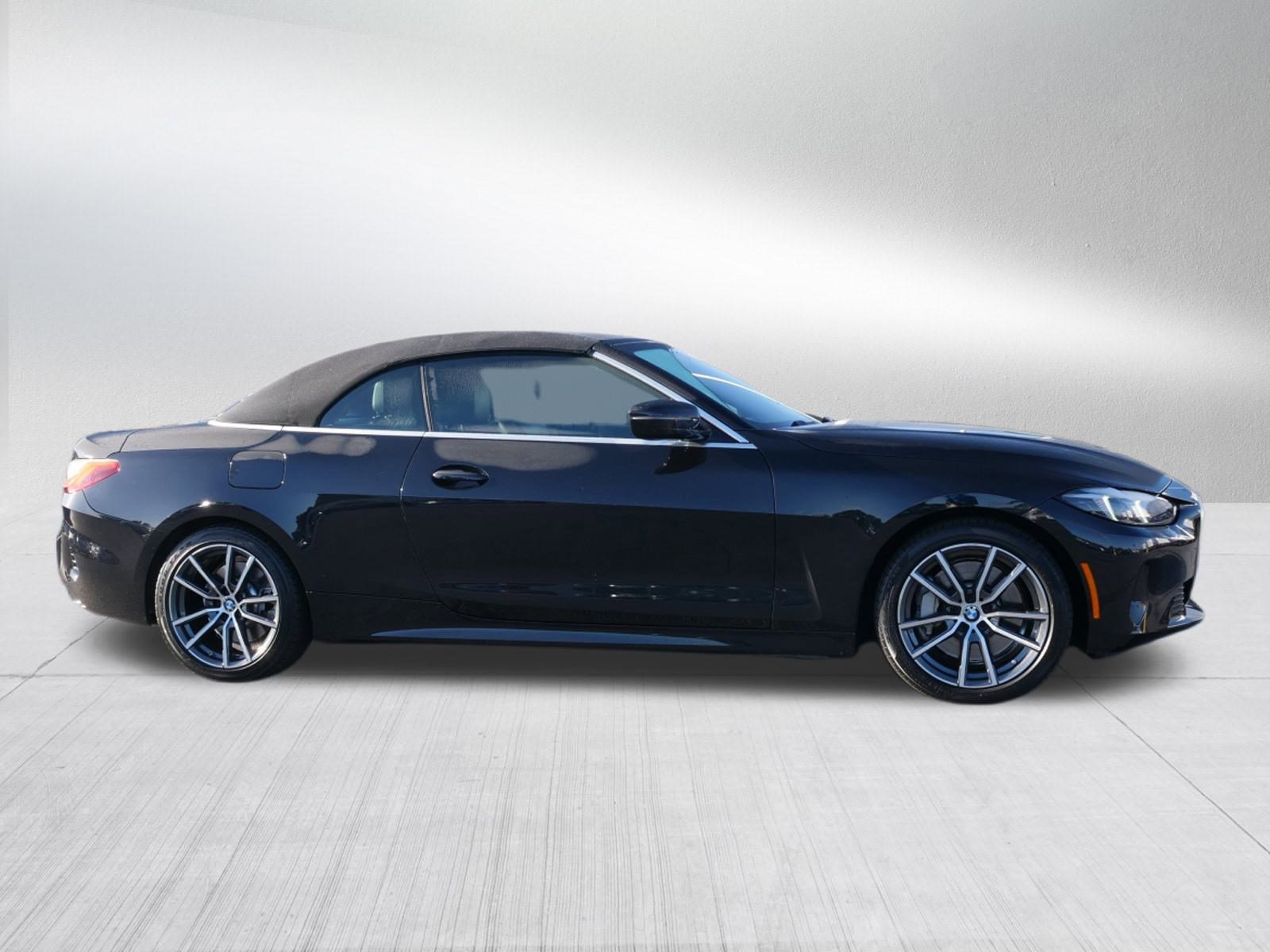 Used 2025 BMW 430i Convertible image 2