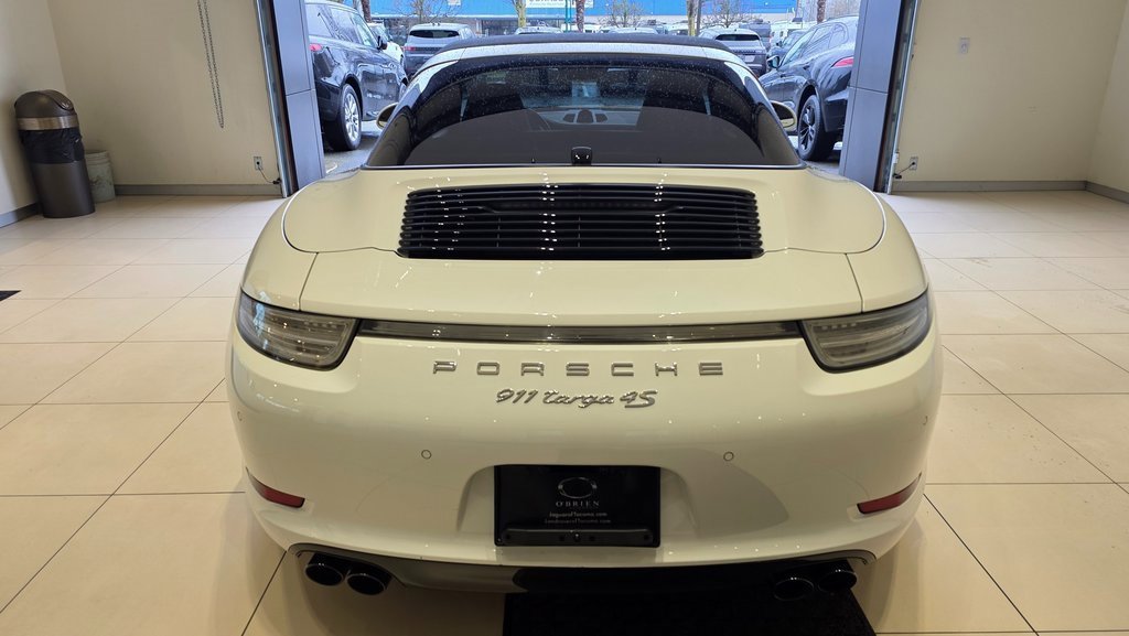 Used 2014 Porsche 911 Targa 4S image 5