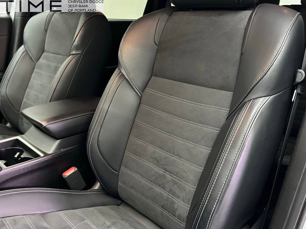 Used 2024 Mitsubishi Outlander Ralliart image 19