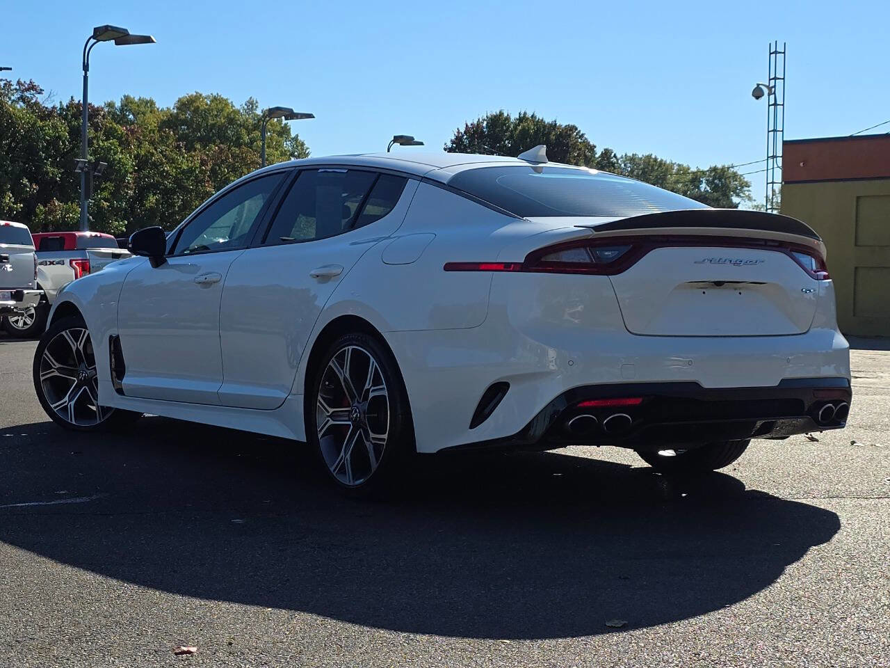 Used 2019 Kia Stinger GT2 image 12