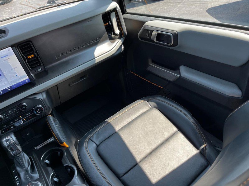Used 2023 Ford Bronco Badlands image 13