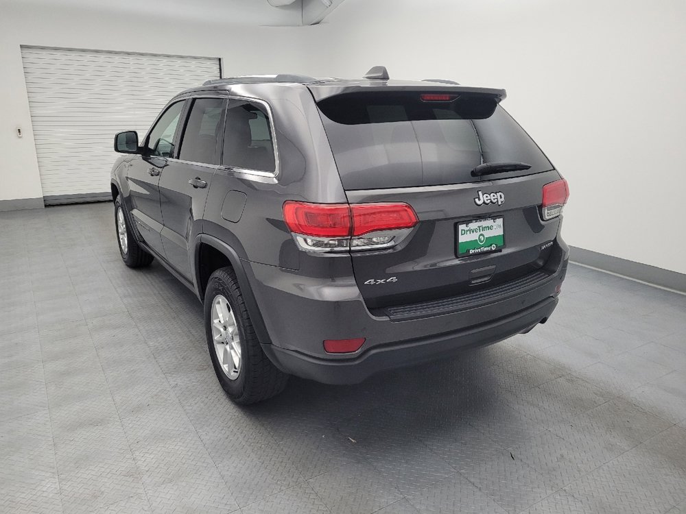 Used 2018 Jeep Grand Cherokee Laredo AWD/4WD image 5