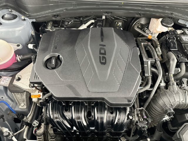 Used 2024 Kia Sportage EX FWD image 40