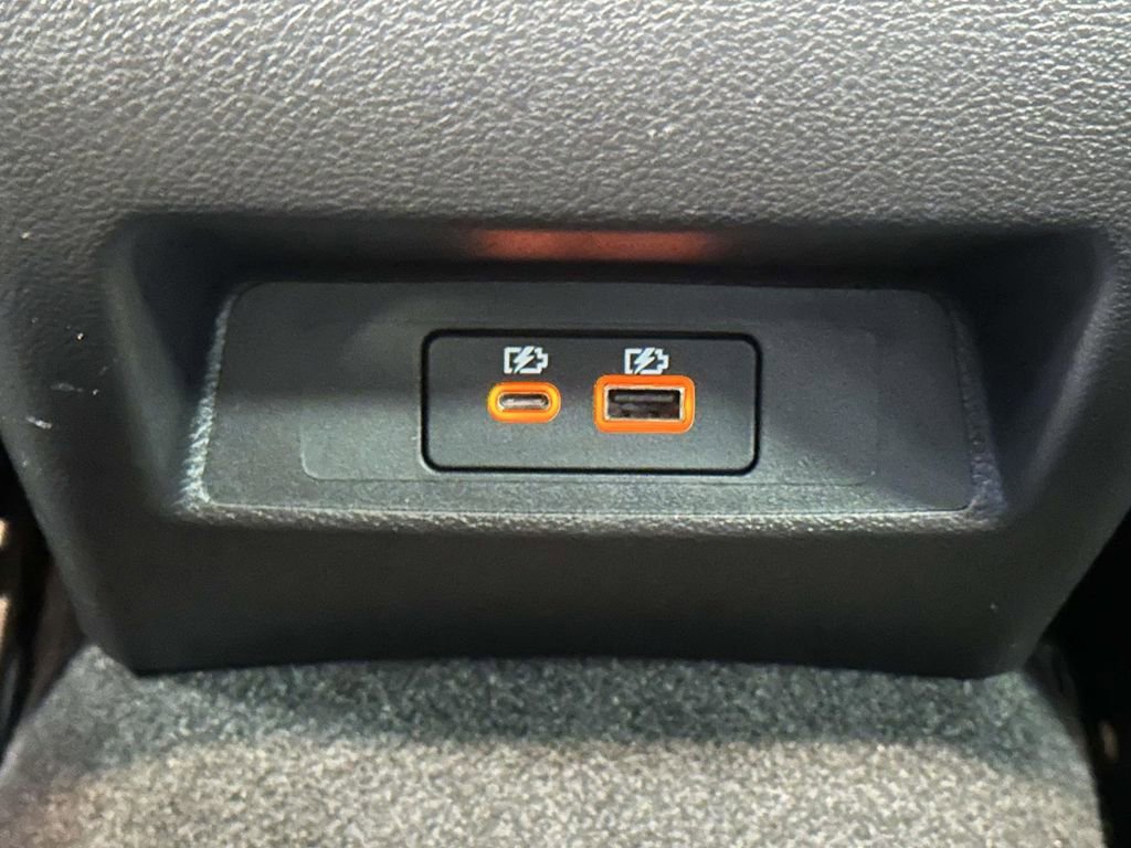 Used 2024 Nissan Altima 2.5 SR FWD image 16