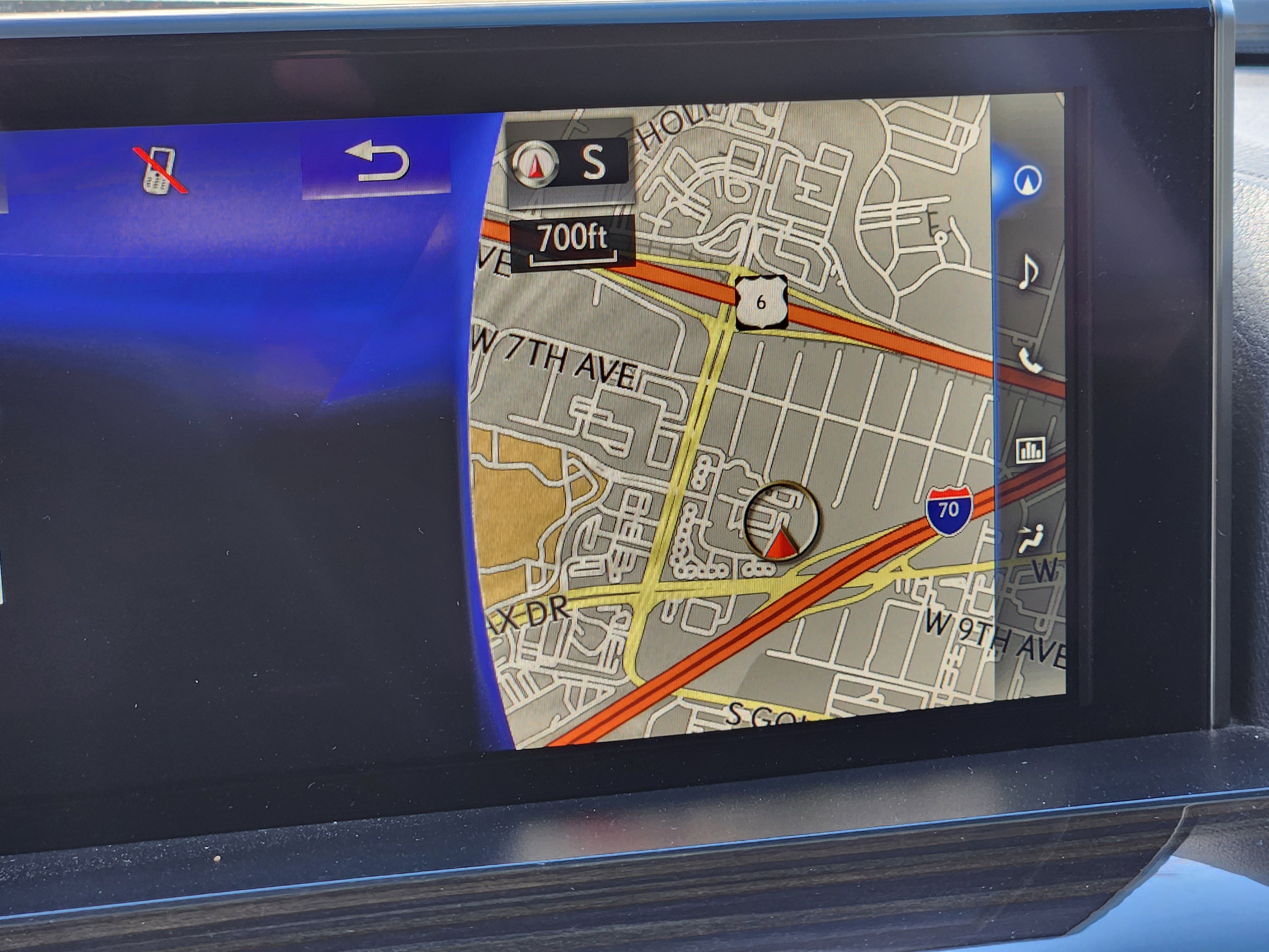 Used 2021 Lexus LX 570 4WD w/ 3rd Row & Luxury Pkg image 26