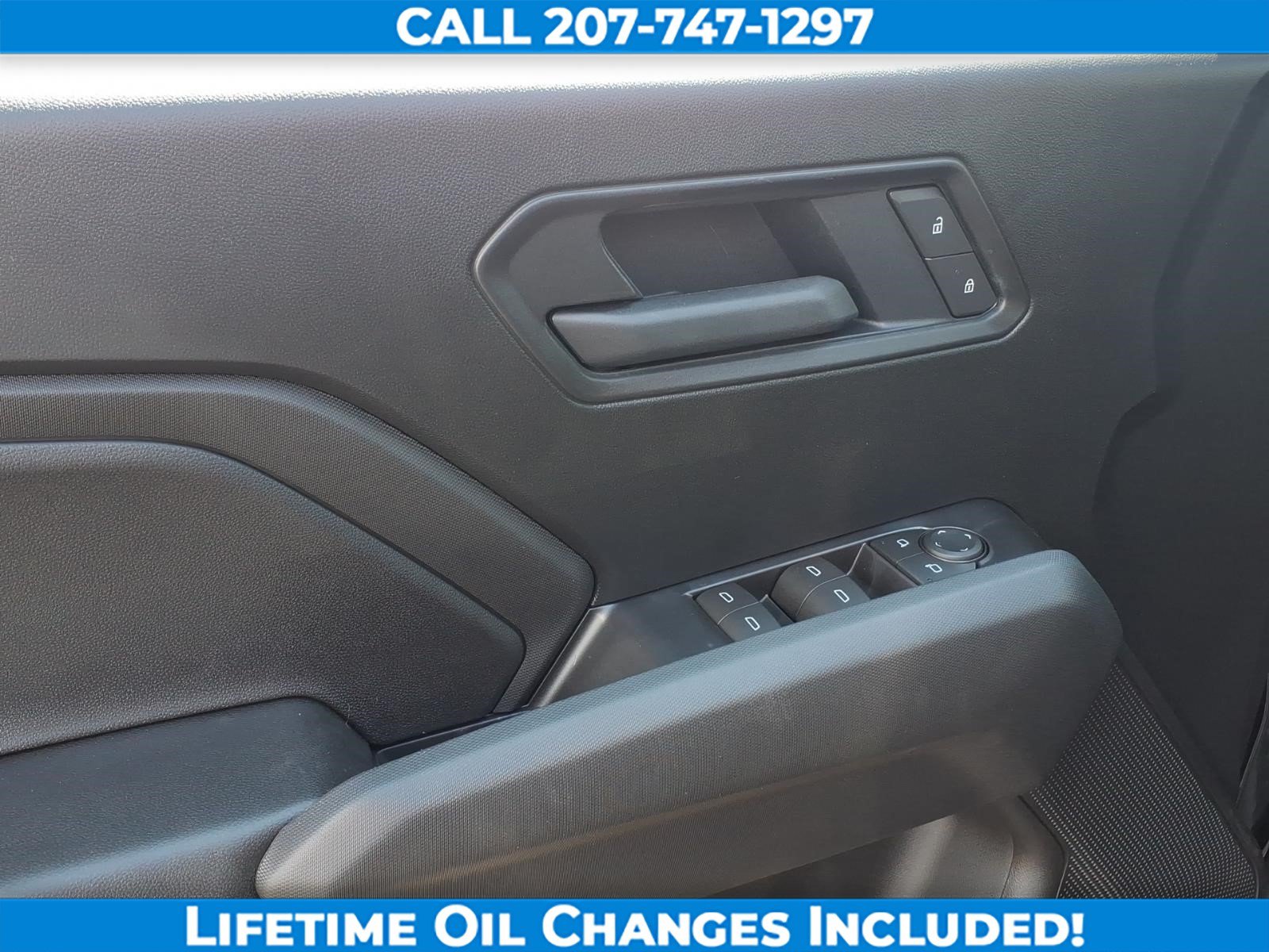 New 2026 Chevrolet Colorado W/T w/ WT Custom Package AWD/4WD image 11
