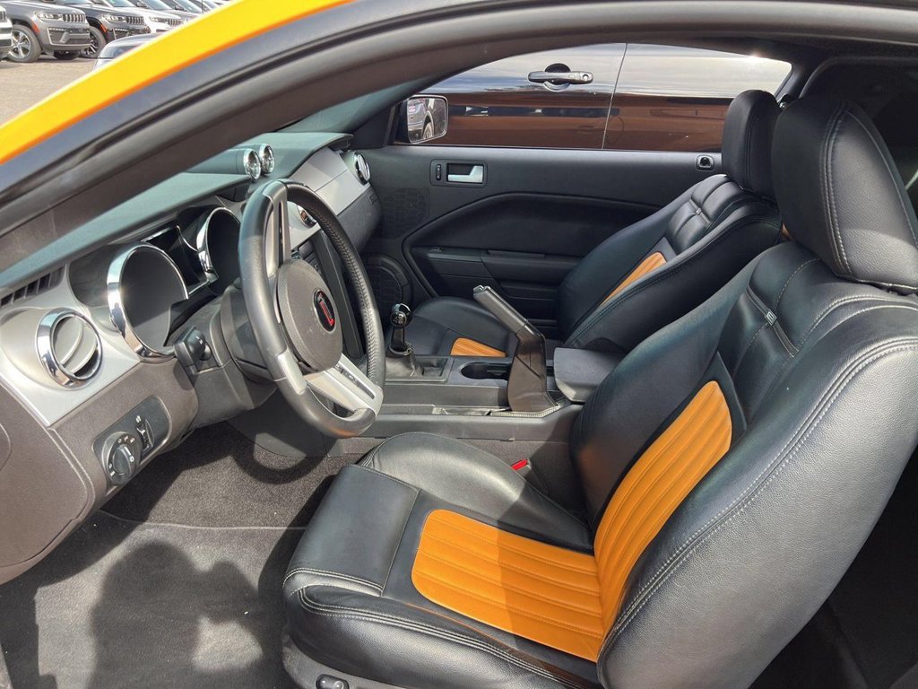 Used 2007 Ford Mustang GT Premium RWD image 4