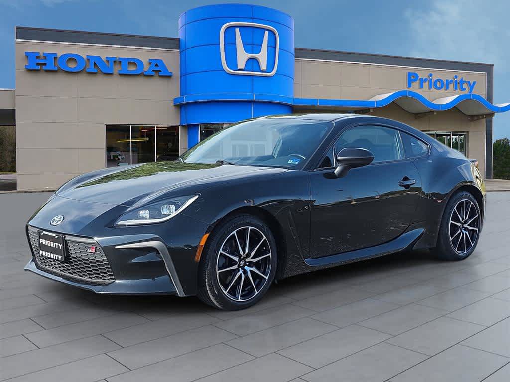 Used 2023 Toyota GR86 w/ ALL Weather Mat Package (TMS)