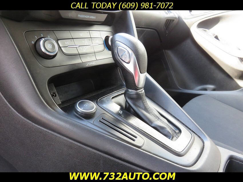 Used 2016 Ford Focus S image 13