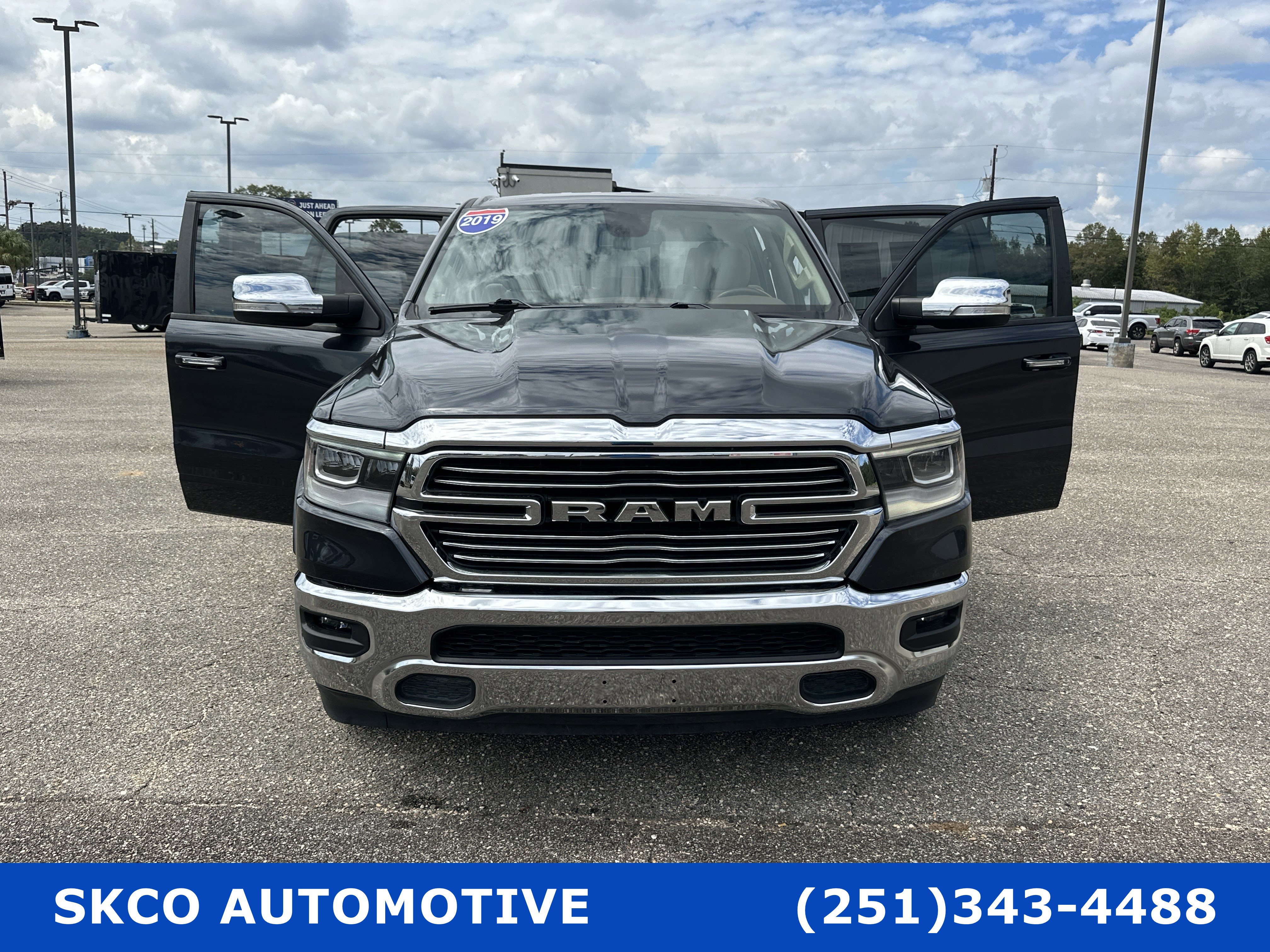 Used 2019 RAM 1500 Laramie image 27