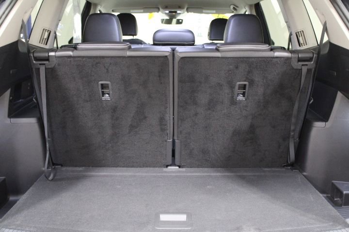 Used 2024 Volkswagen Atlas SE image 11