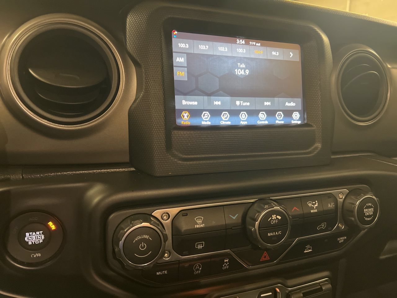 Used 2022 Jeep Wrangler Unlimited Sport AWD/4WD image 21