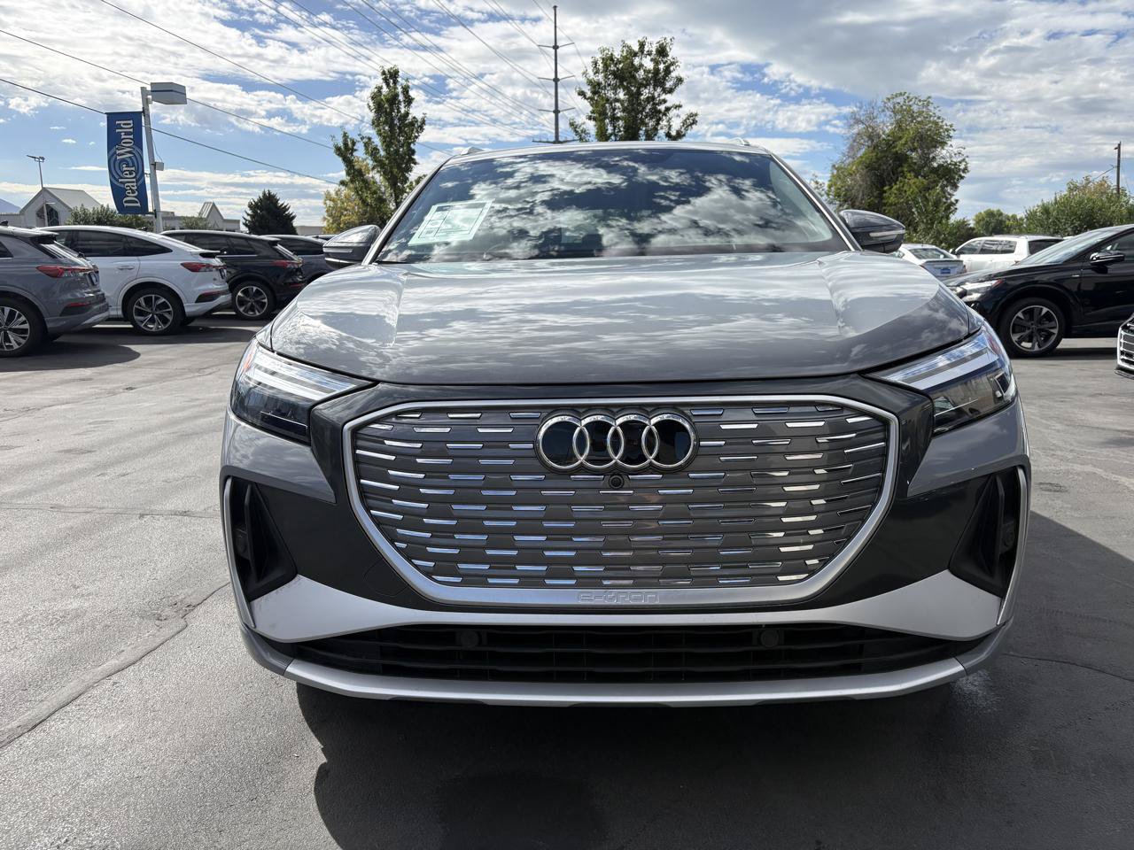 Used 2024 Audi Q4 e-tron Premium w/ Convenience Package AWD/4WD image 2
