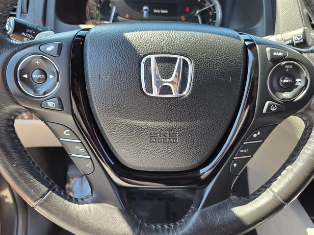 Used 2018 Honda Pilot Touring image 29