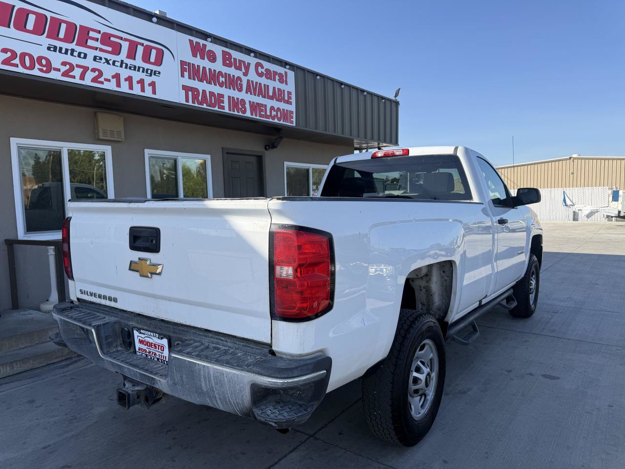 Used 2018 Chevrolet Silverado 2500 W/T w/ WT Convenience Package RWD image 3