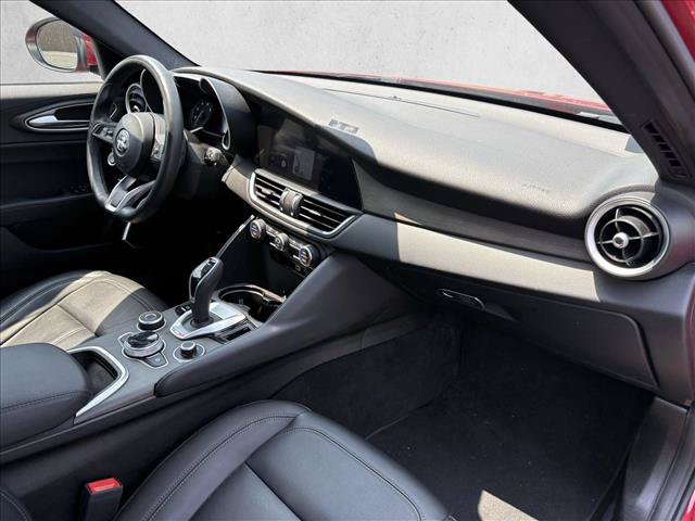 Used 2022 Alfa Romeo Giulia Ti w/ Active Assist Plus Package RWD image 27