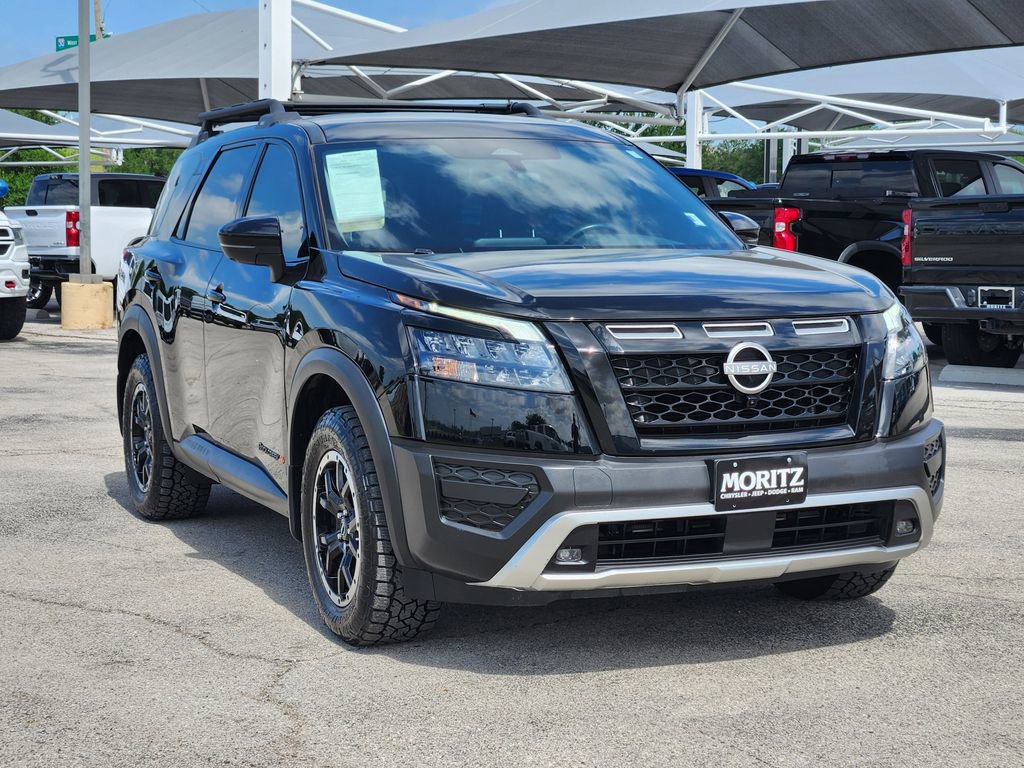 Used 2024 Nissan Pathfinder Rock Creek AWD/4WD image 3