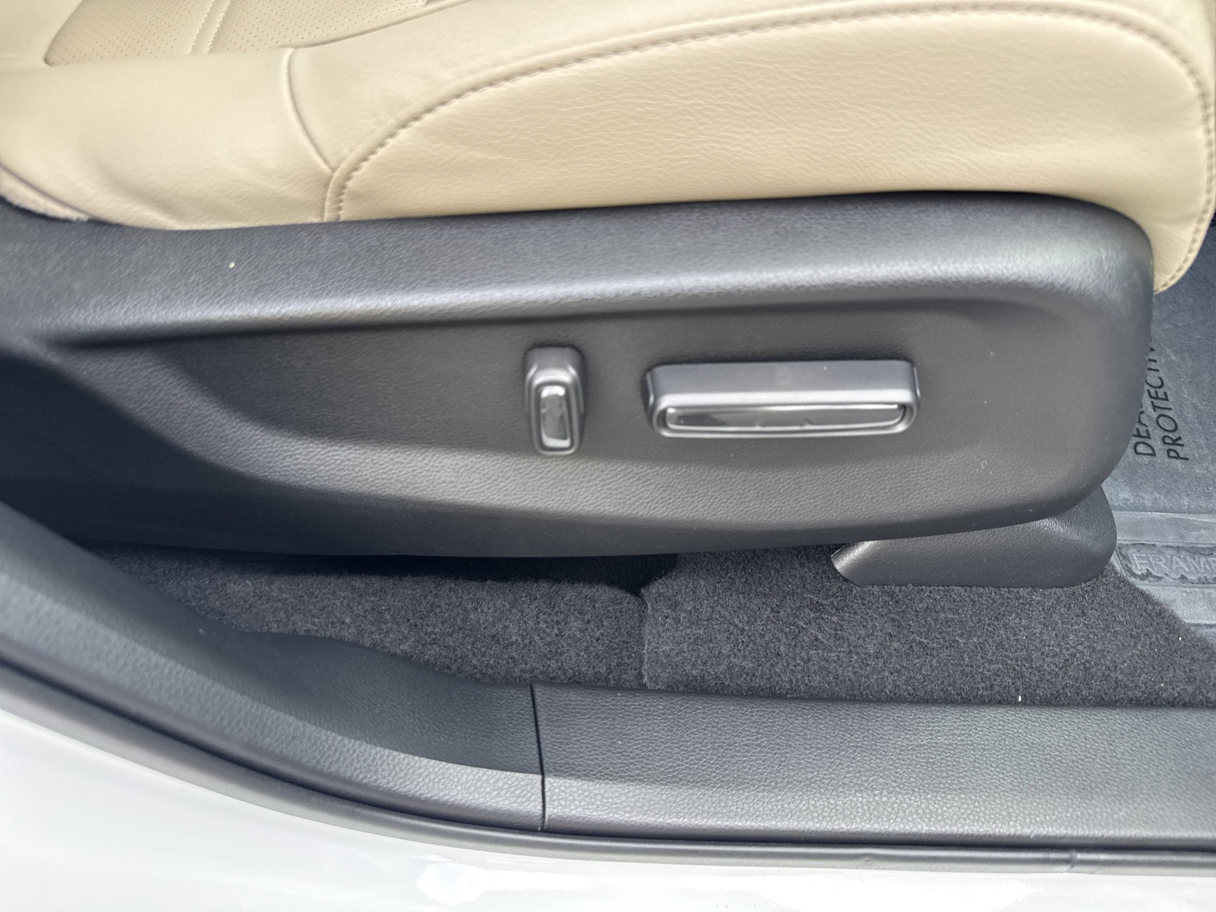 Used 2020 Honda CR-V EX-L image 16