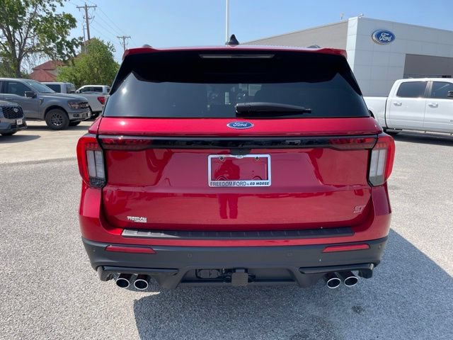 Used 2026 Ford Explorer ST AWD/4WD image 6