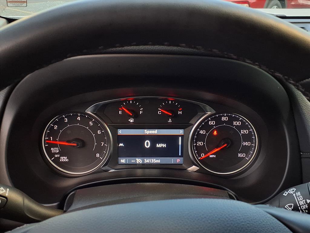 Used 2024 GMC Terrain SLT image 17