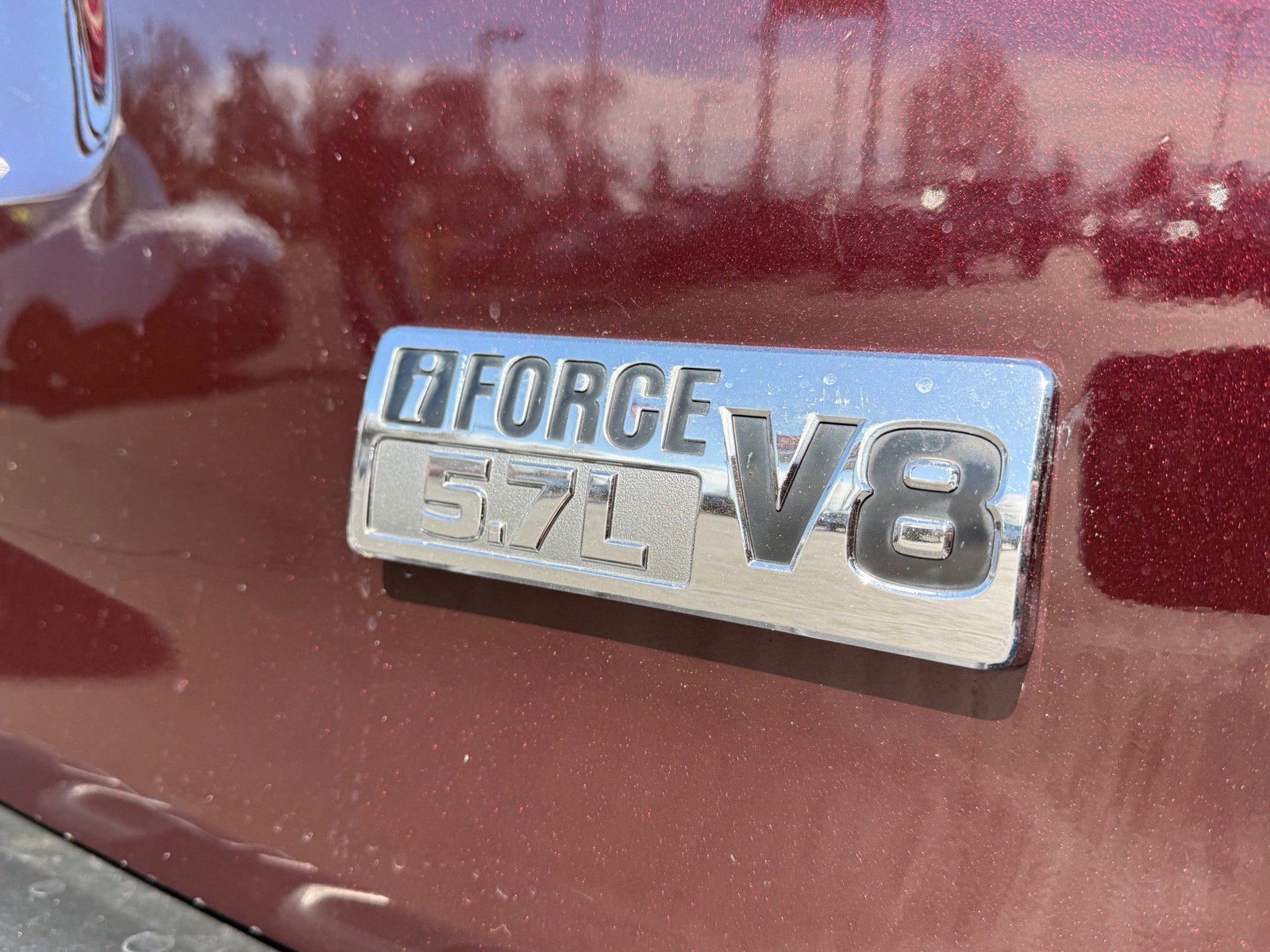 Used 2012 Toyota Sequoia SR5 w/ Premium Pkg image 6